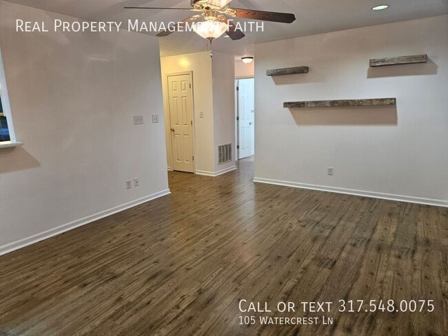 Foto del edificio - 105 Watercrest Ln