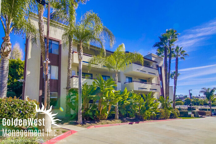 Foto principal - Dual Master Top Floor Condo Minutes to SDSU