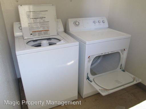 Building Photo - 4508 Maybrook Ave