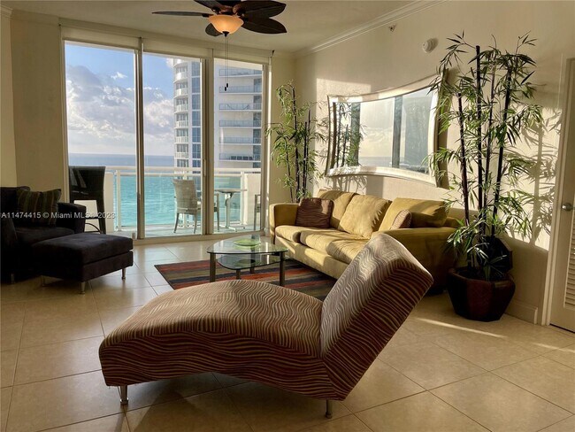 Building Photo - 3001 S Ocean Dr
