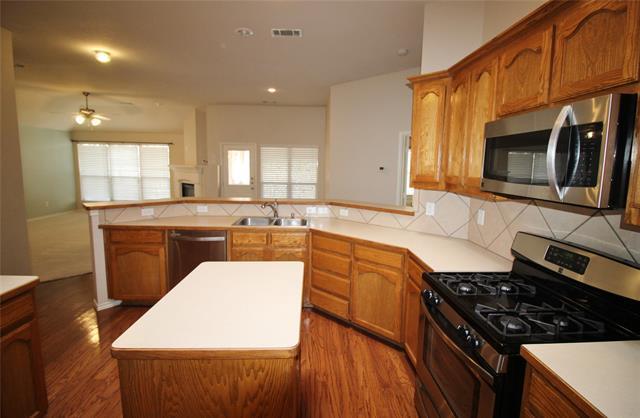 Building Photo - 8611 Darrington Dr