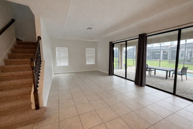 Foto del edificio - 202 Brooke's Pl