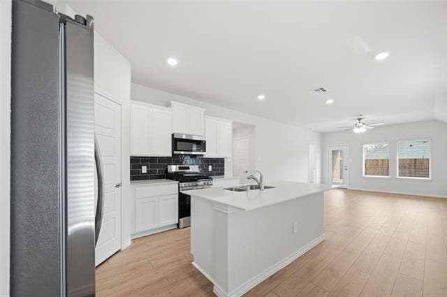 Building Photo - 1315 Hopes Lk Dr