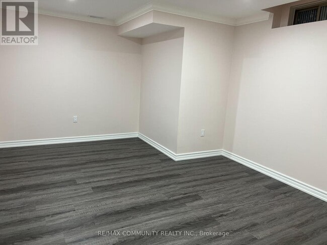 Building Photo - 1177 Church St N