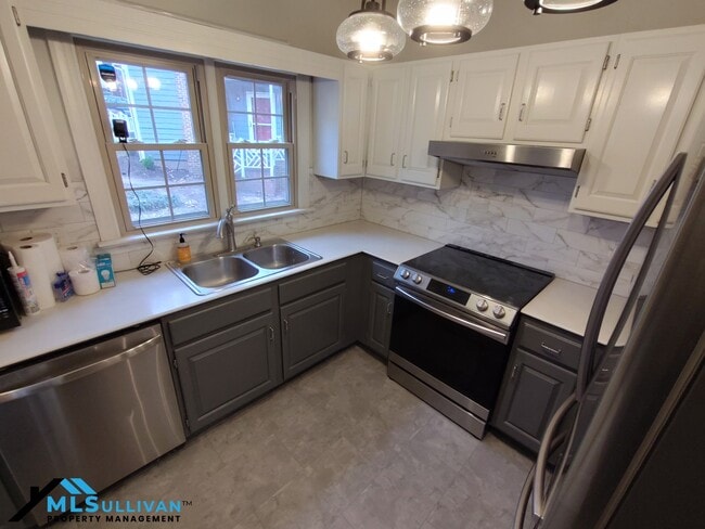 Foto del edificio - 126 Milford Ct