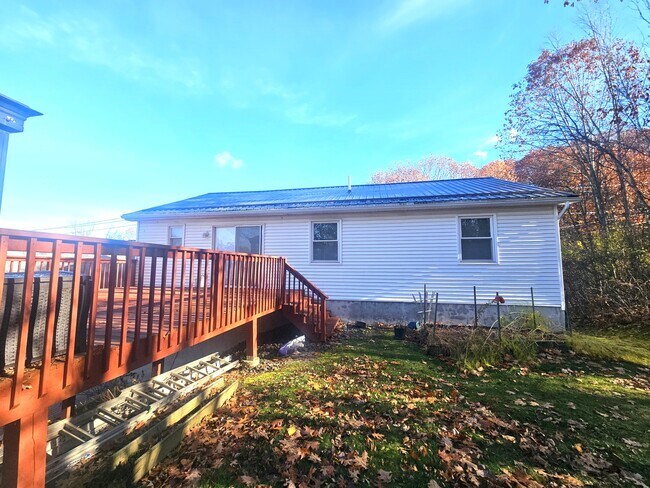 Foto del edificio - 208 Sanderson St