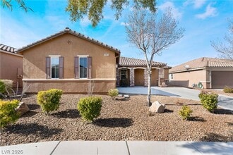 Building Photo - 2065 Thames View St