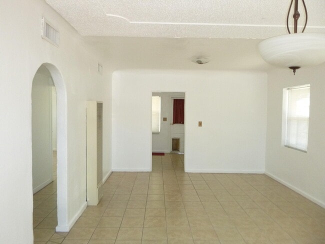 Building Photo - 5418 Frutas Ave