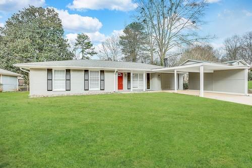 Building Photo - 864 Pine Roc Dr