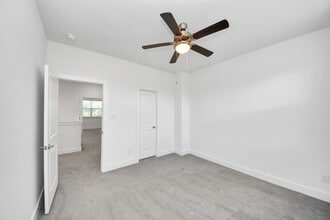 Building Photo - 8821 Hollister Pine Ct Building Photo - 8821 Hollister Pine Ct