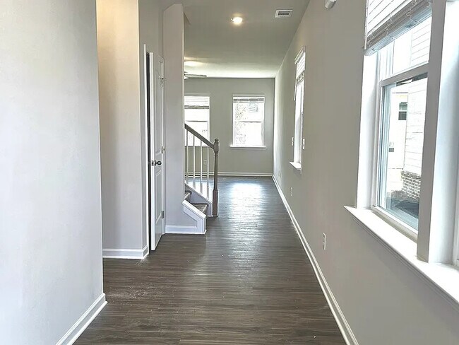 Foto del edificio - 98 Windover Wy