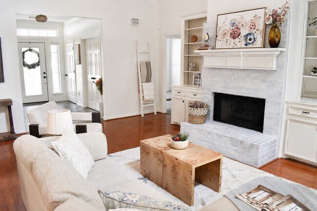 Foto del edificio - 9072 Grand Lake Estates Dr