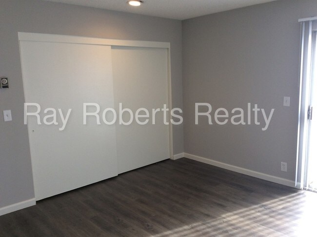 Foto del edificio - 120 ALBERT Pl