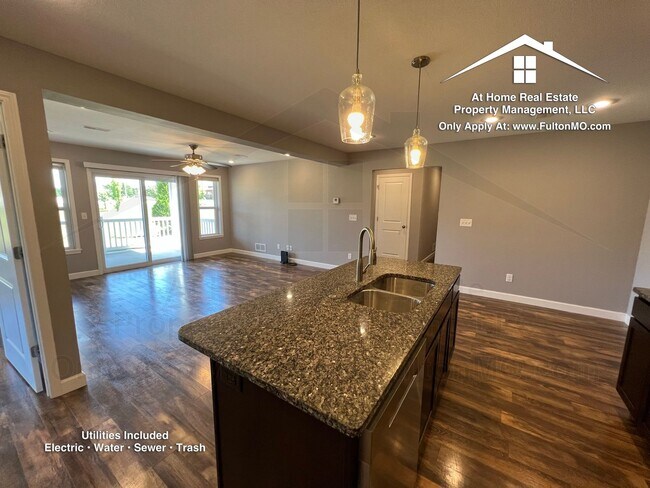 Foto del edificio - 301 E St Eunice Rd