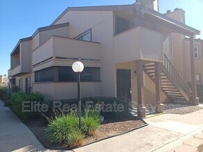 Building Photo - 6540 College Grove Dr