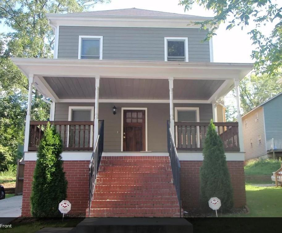Foto principal - 600 Delbridge St NW