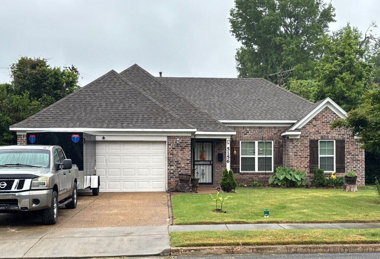 Foto del edificio - 5156 Helene Rd