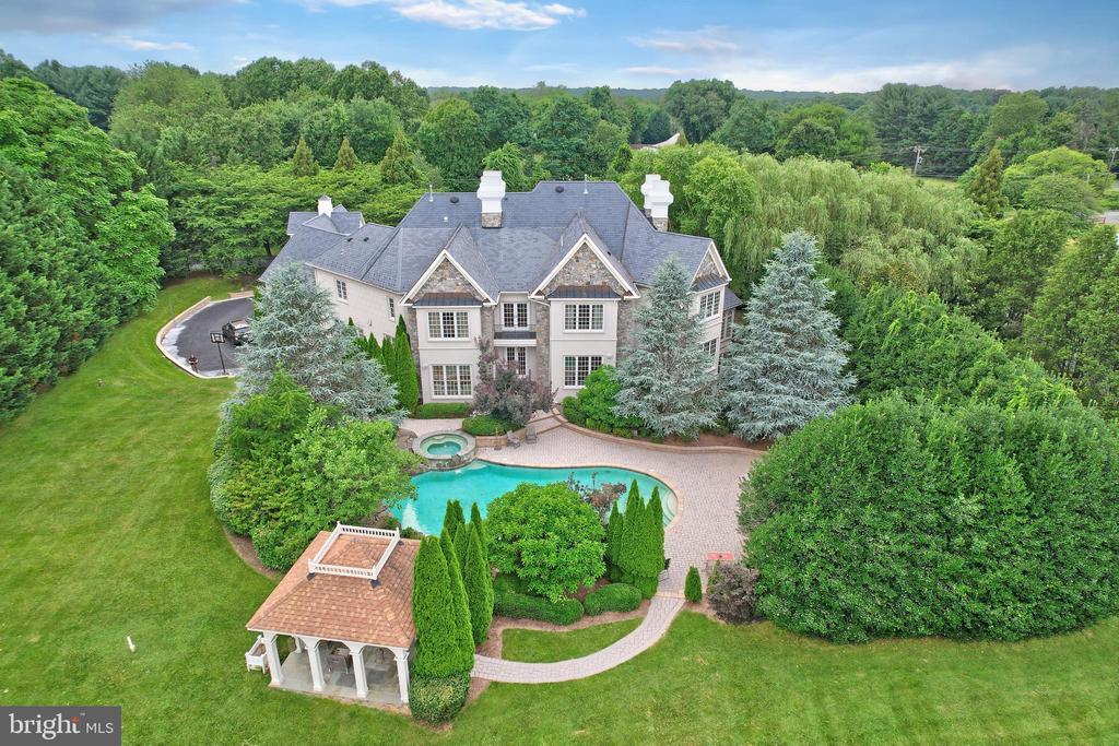 Foto principal - 10447 New Ascot Dr