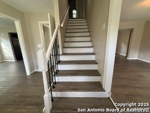 Foto del edificio - 3550 Red Oak Ln