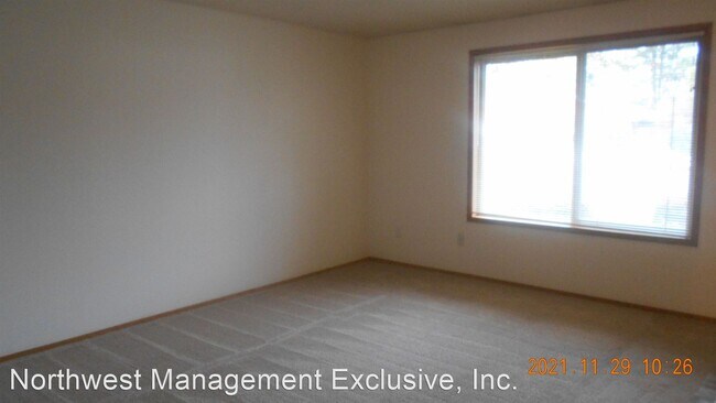 Building Photo - 3 br, 2 bath House - 4202 Addy Loop