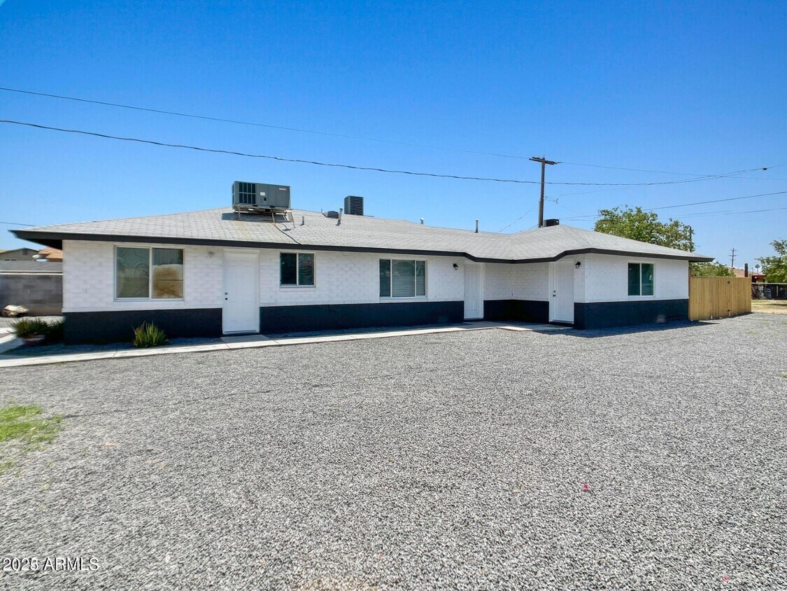 Foto principal - 2109 W Hayward Ave