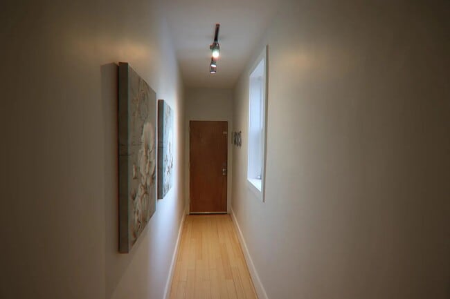 Building Photo - 1741 S St NW