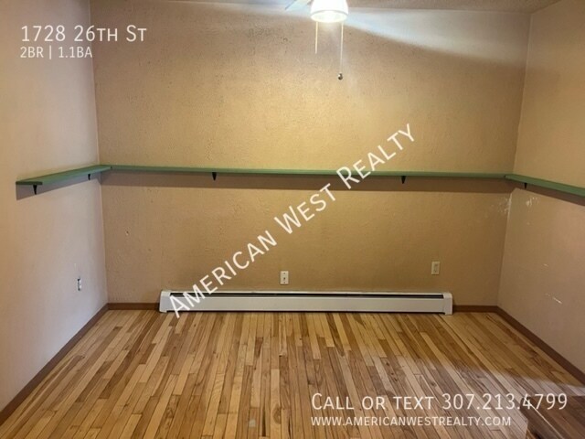 Foto del edificio - 1728 26th St