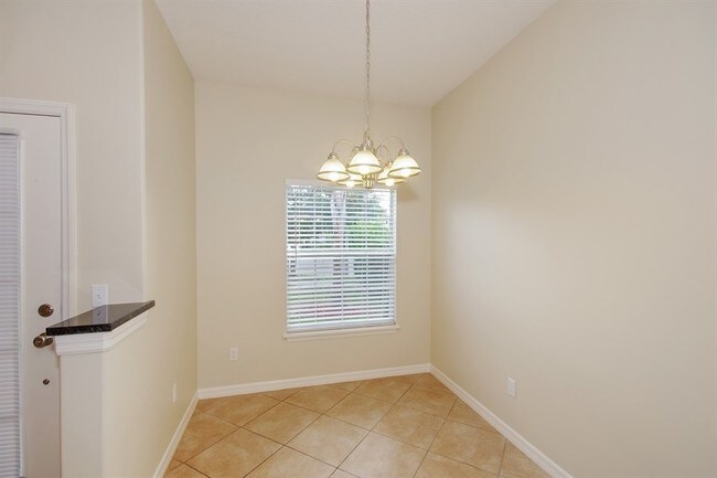 Building Photo - 580 Hibiscus Cove Dr