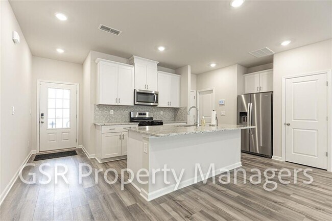 Building Photo - 377 Timberland Ave