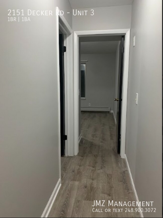 Foto del edificio - 2151 Decker Rd