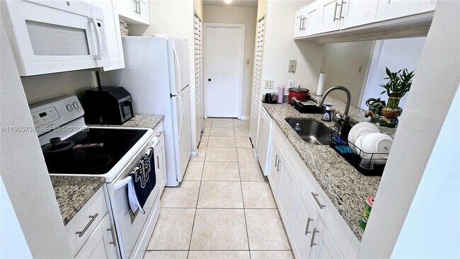 Foto del edificio - 15751 SW 106th Ter