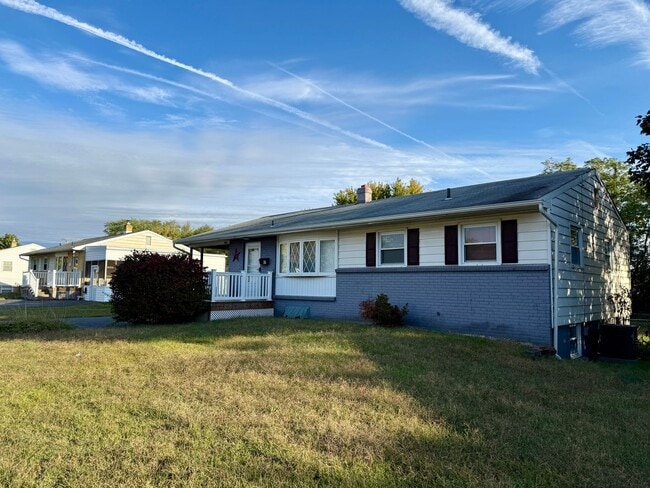 Welcome to Rambleton Acres! - Welcome to Rambleton Acres! House