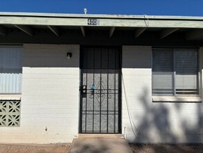 Building Photo - 4007 S Winter Palm Dr