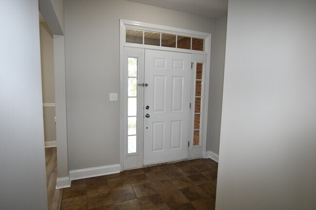 Foto del edificio - 486 Sussex Dr SW