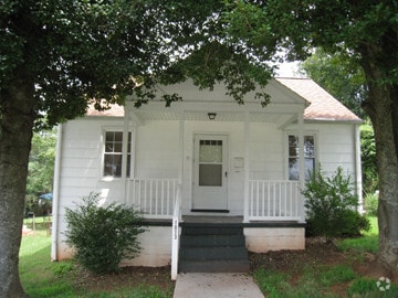 Building Photo - 1013 Montrose Ave