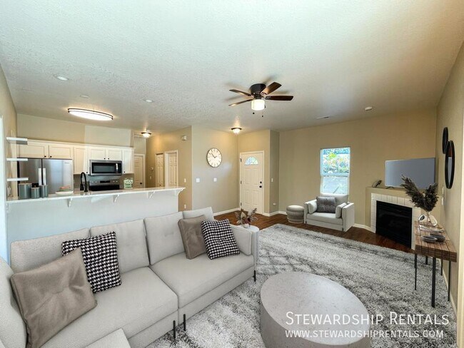 Foto del edificio - 618 Camden Ln