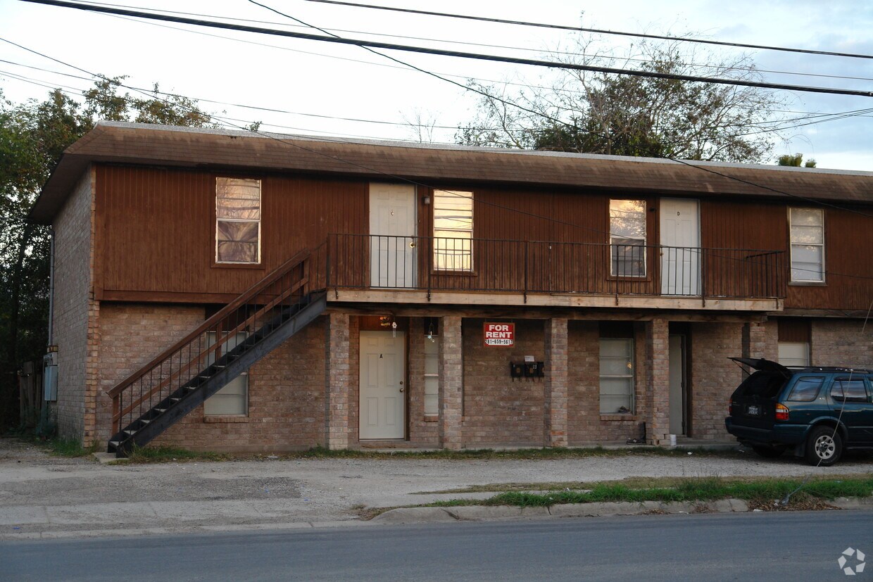 Foto principal - 723 W Alice Ave