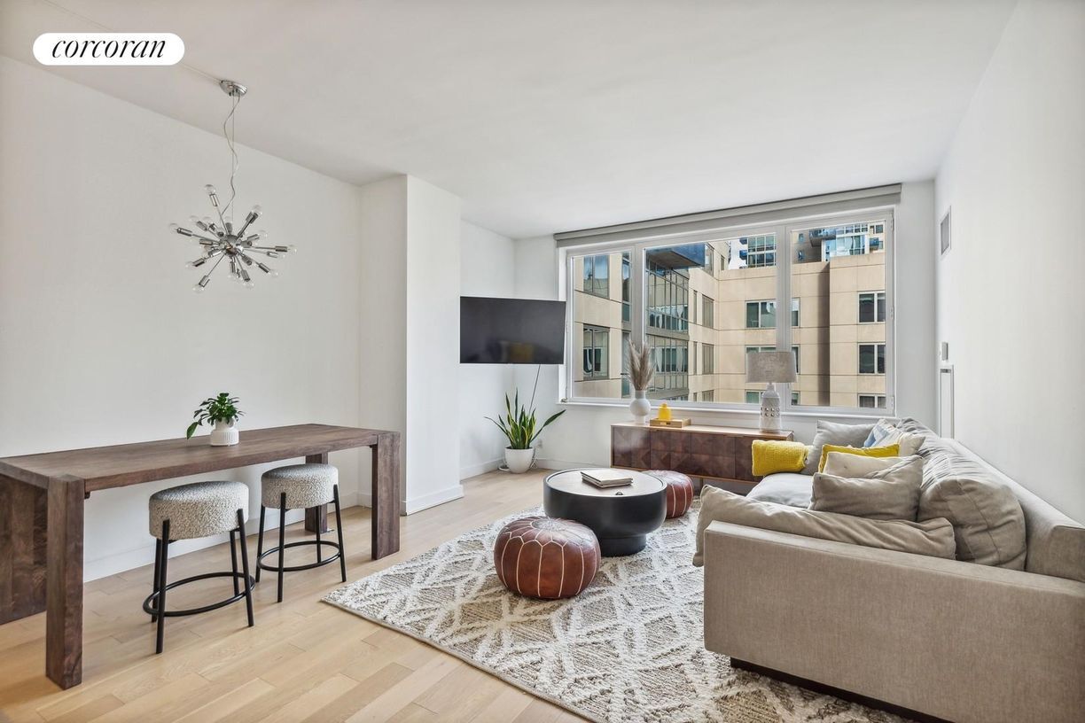 Foto principal - 22 N 6th St