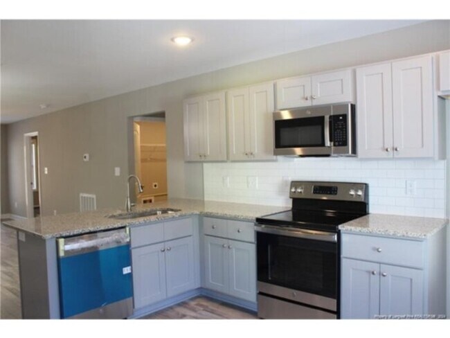 Building Photo - 3203 Sperry Branch Way