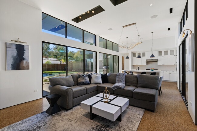 Building Photo - 4156 S Better Dr