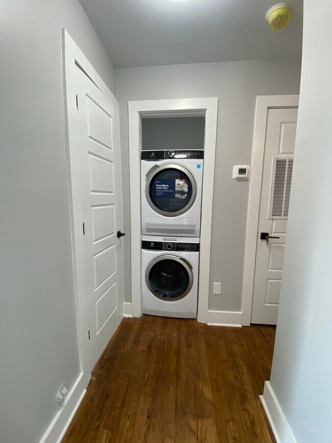 Photo - Craven Street Apartment