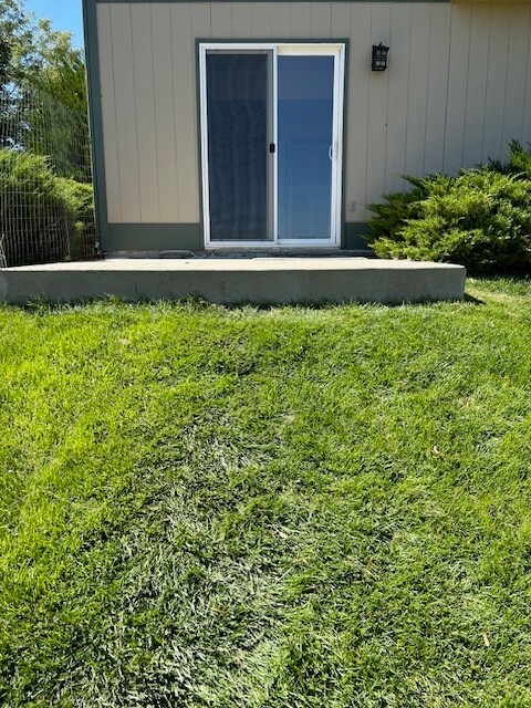 Foto del edificio - 4098 Cripple Creek Dr