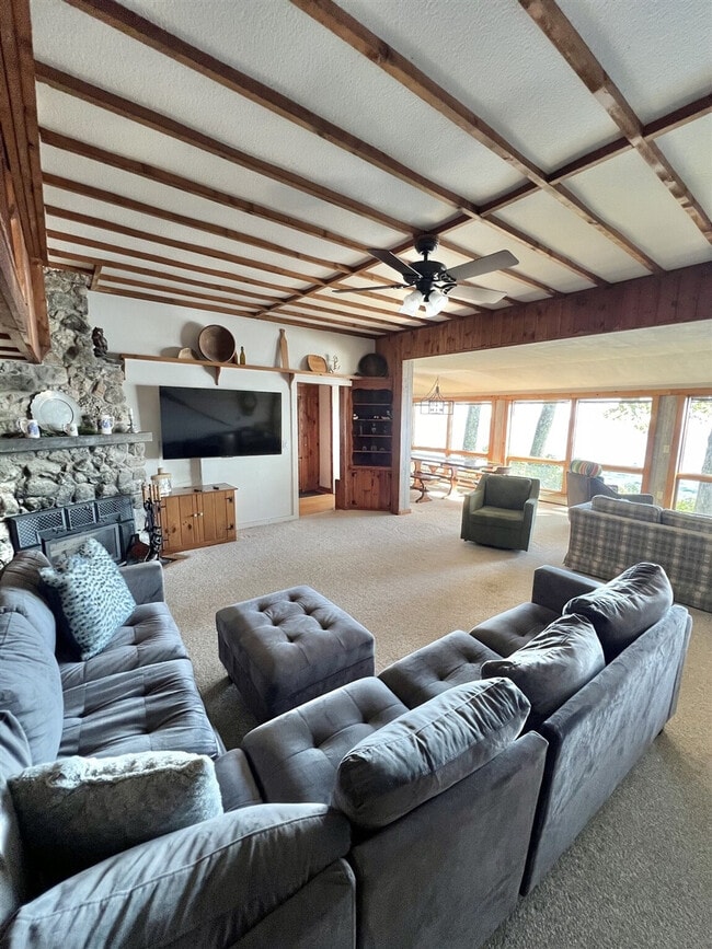 Building Photo - 120 Safe Harbour Rd