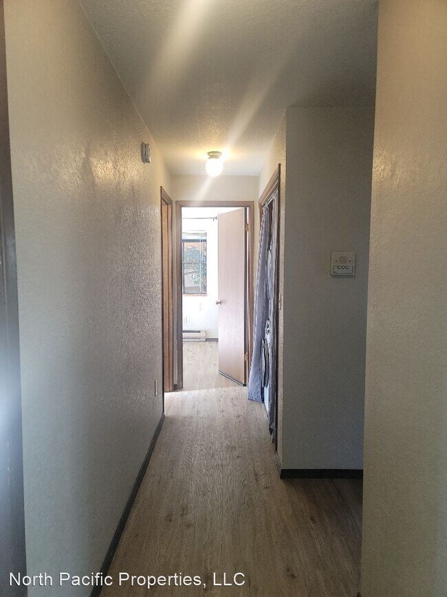 Foto del edificio - 2 br, 1 bath House - 1722 NW 58th St APT 2