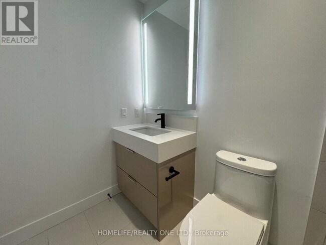 Photo du bâtiment - 308 Jarvis St