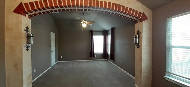 Building Photo - 9009 Mountain Mist Ln