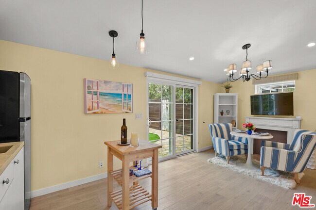 Foto del edificio - 777 El Medio Ave