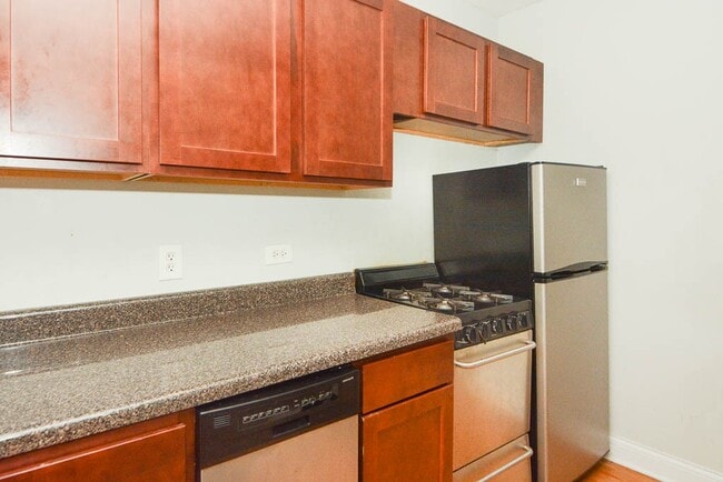 Foto del edificio - 826 W Cornelia Ave