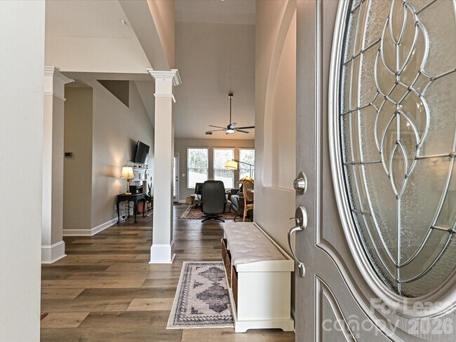 Foto del edificio - 17405 Caldwell Track Dr