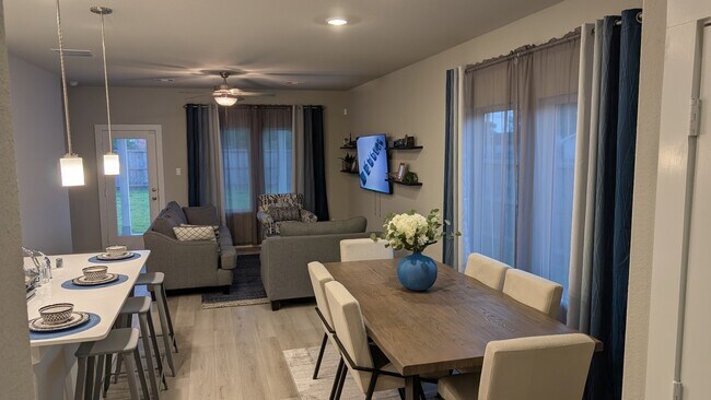 Foto del edificio - 5516 Madden Rd